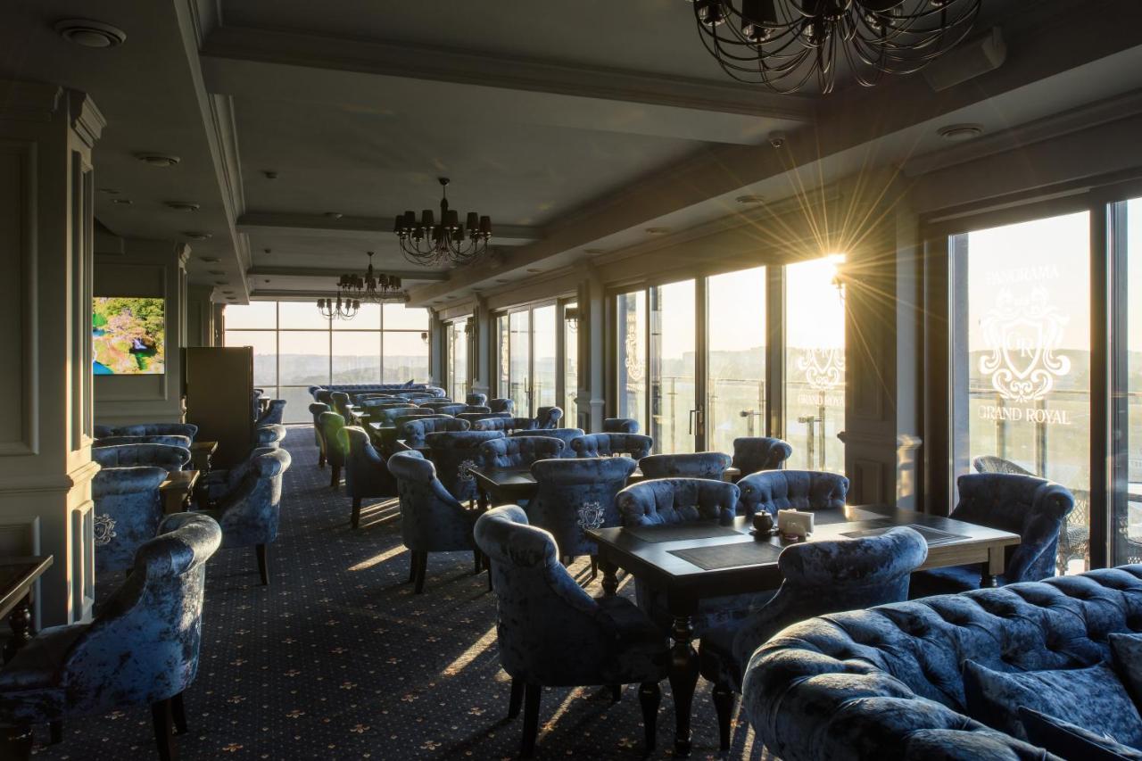 Grand Royal Hotel Chernivtsi Exterior photo